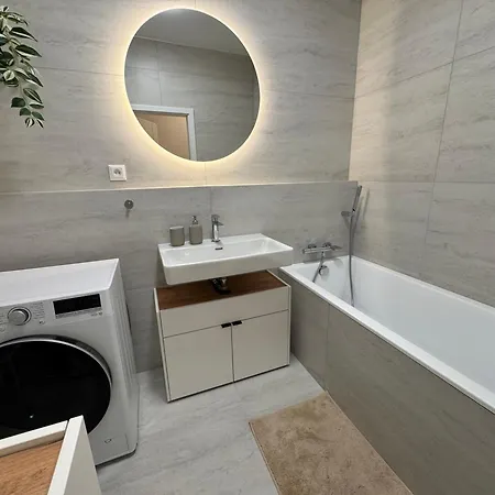 Apartment Kesselbauer Near Prezident Palace *